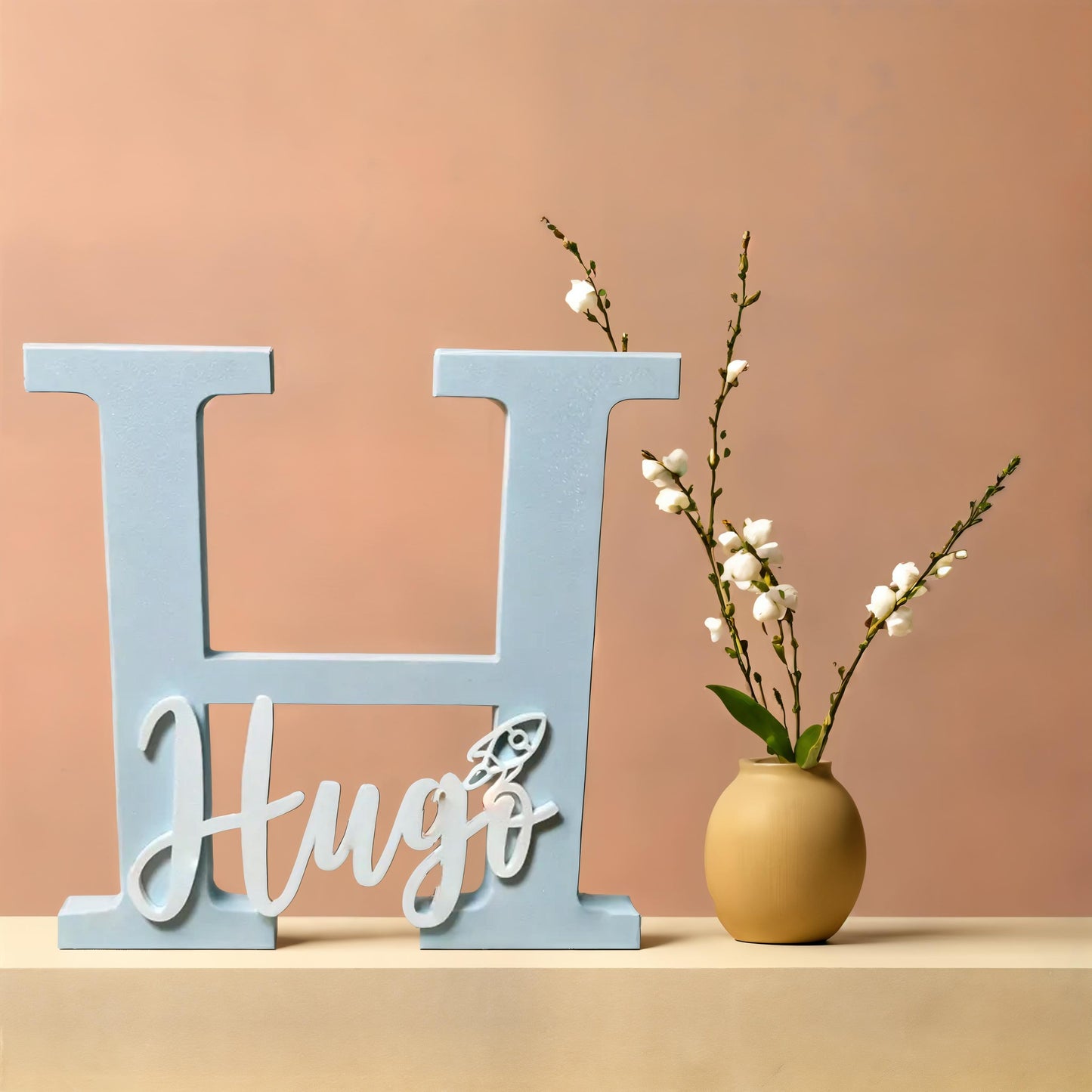 Inicial Decorativa con Emblema
