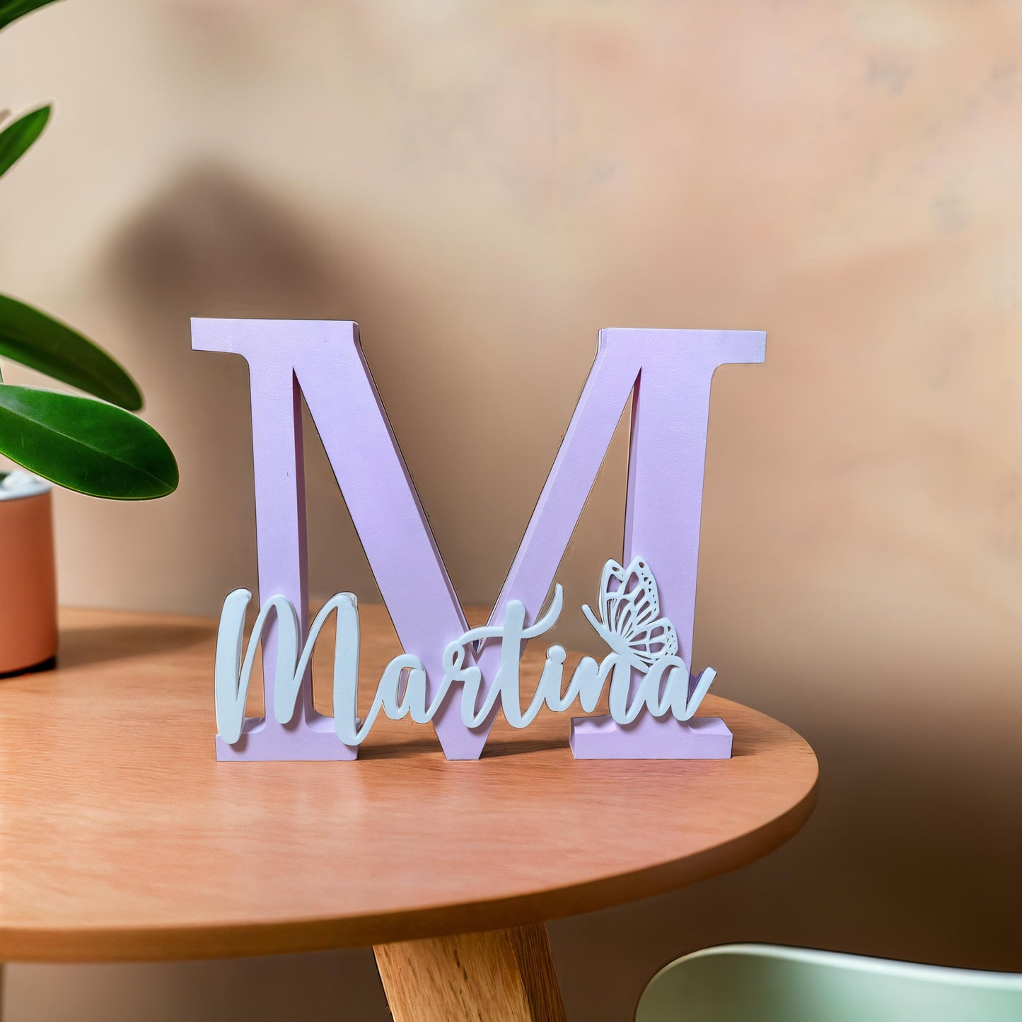 Inicial Decorativa con Emblema